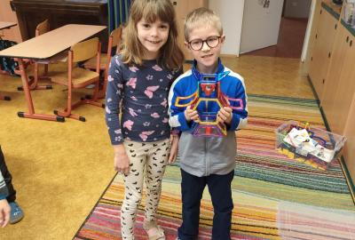 I magnetická stavebnice je fajn :)