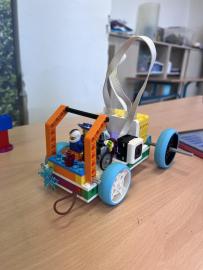 Němčina na Praze 4 žije! Deutsch lebt in Prag 4!