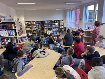 Čtecí maraton v nové knihovně: Od Vennových diagramů až po návštěvu princezny