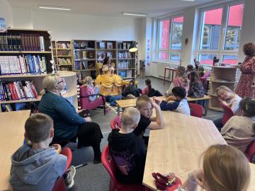 Čtecí maraton v nové knihovně: Od Vennových diagramů až po návštěvu princezny