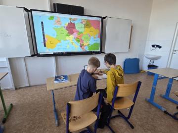 ETwinningový projekt Eggventure - trochu zeměpisu a spolupráce